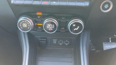 Renault Zoe 100kW i Iconic R135 50kWh 5dr Auto Electric Hatchback